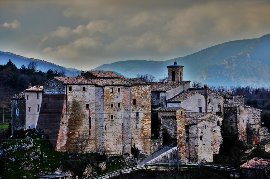 Bed and Breakfast Casale Il Cerqueto Сан-Северино-Марке Экстерьер фото
